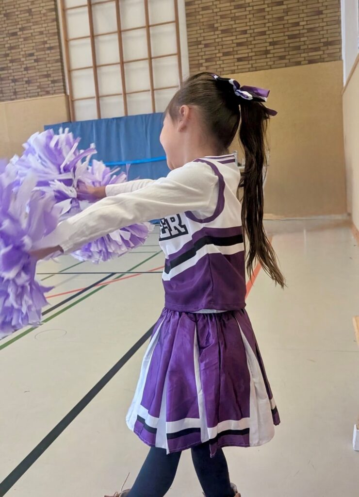 Cheerleaderin #1